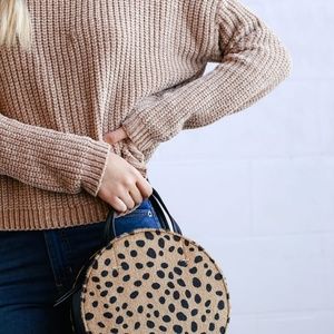 NWT — Lulu's Nine Lives Leopard Print Circle Bag